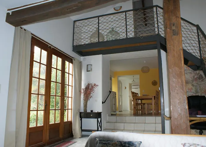 Rural Les Dames Jeanne 別荘